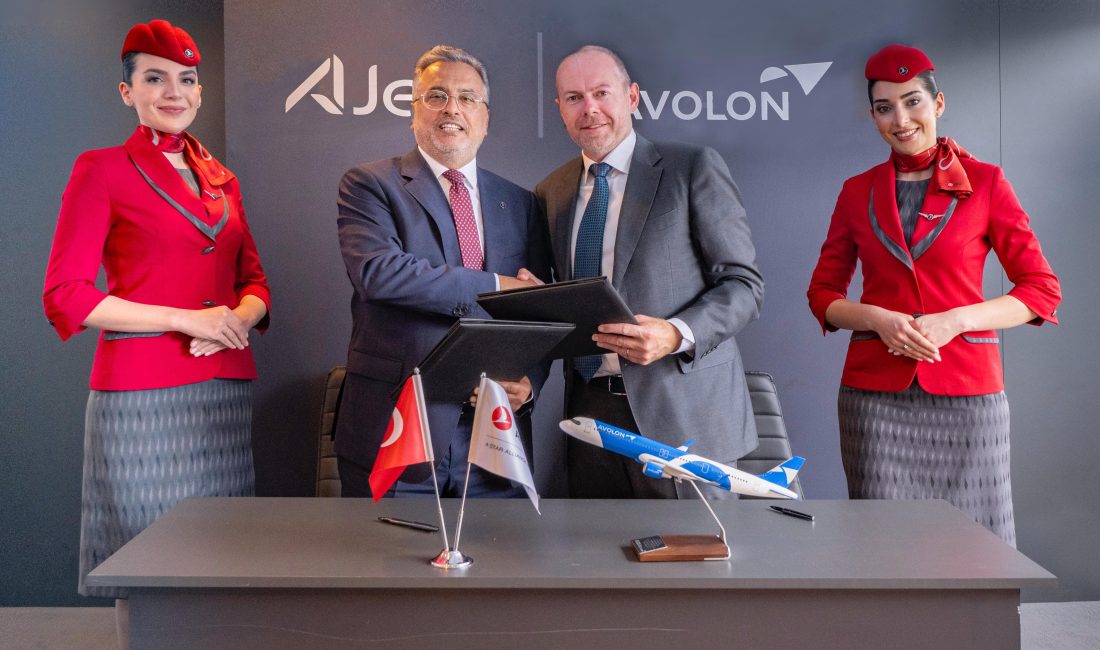 AJet’ten 14 yeni nesil uçak için dev anlaşma Dünyanın en genç filosuna sahip olma hedefiyle yeni adımlar atan