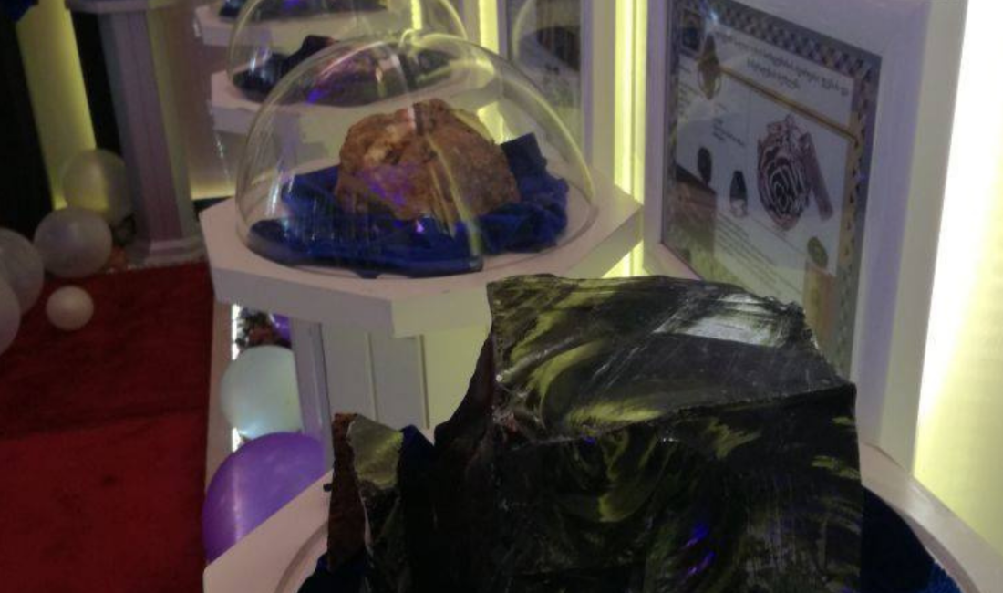 Müze, zengin koleksiyonuyla dikkat çekiyor. Yüzlerce farklı maden örneği, nadir