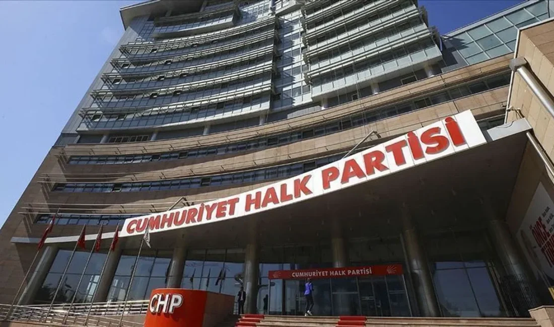 CHP’nin Kurultay davası ertelendi Ankara 42’nci Asliye Hukuk Mahkemesi’nde görülen davada, olası senaryolar arasında
