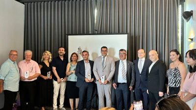 ​İzmir Yaşam Boyu Destek Akademisi gerçekleştirdiği BANA DOKUNMA Projesi ile