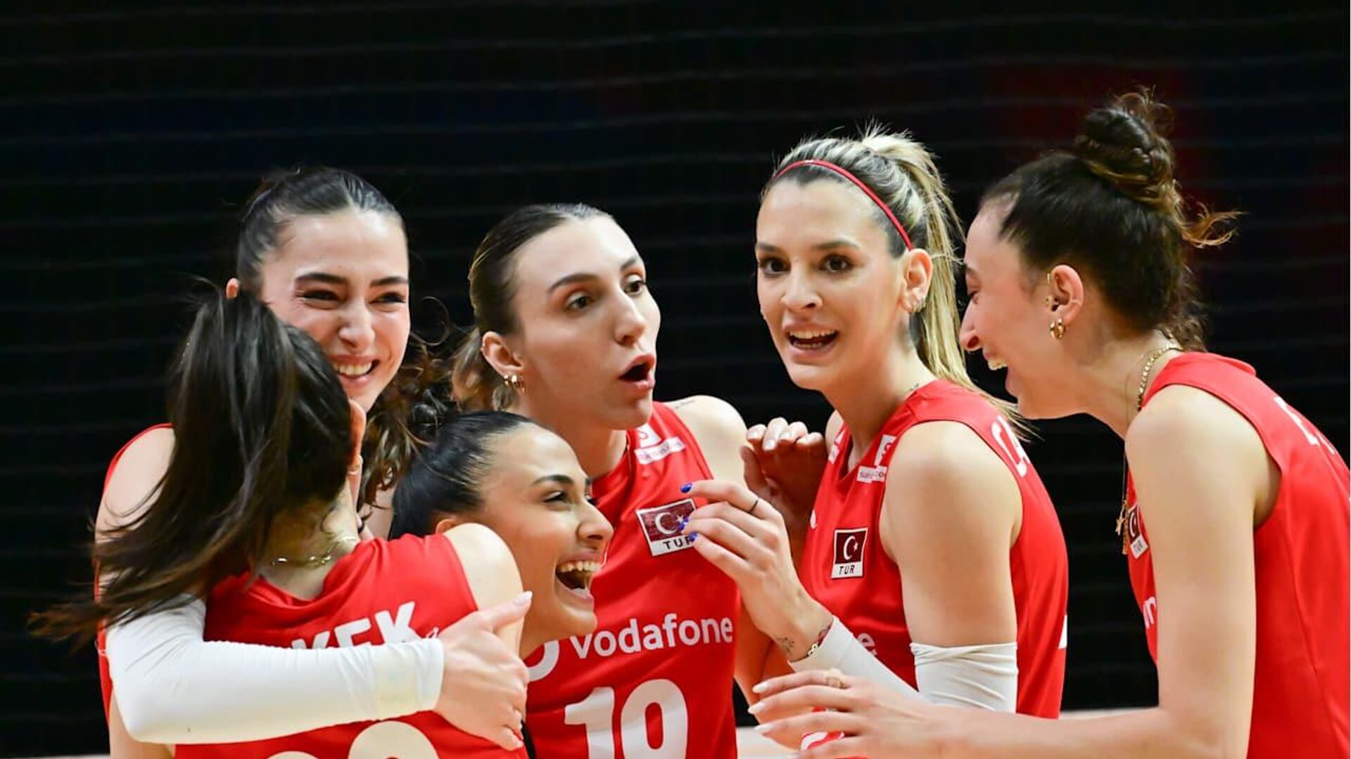 2025 FIVB Milletler Ligi’nde (VNL) müthiş bir başlangıç yapan A