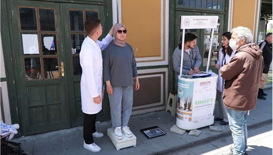Sağlık Bakanlığı tarafından ülke genelinde yürütülen “İdeal Kilonu Öğren, Sağlıklı