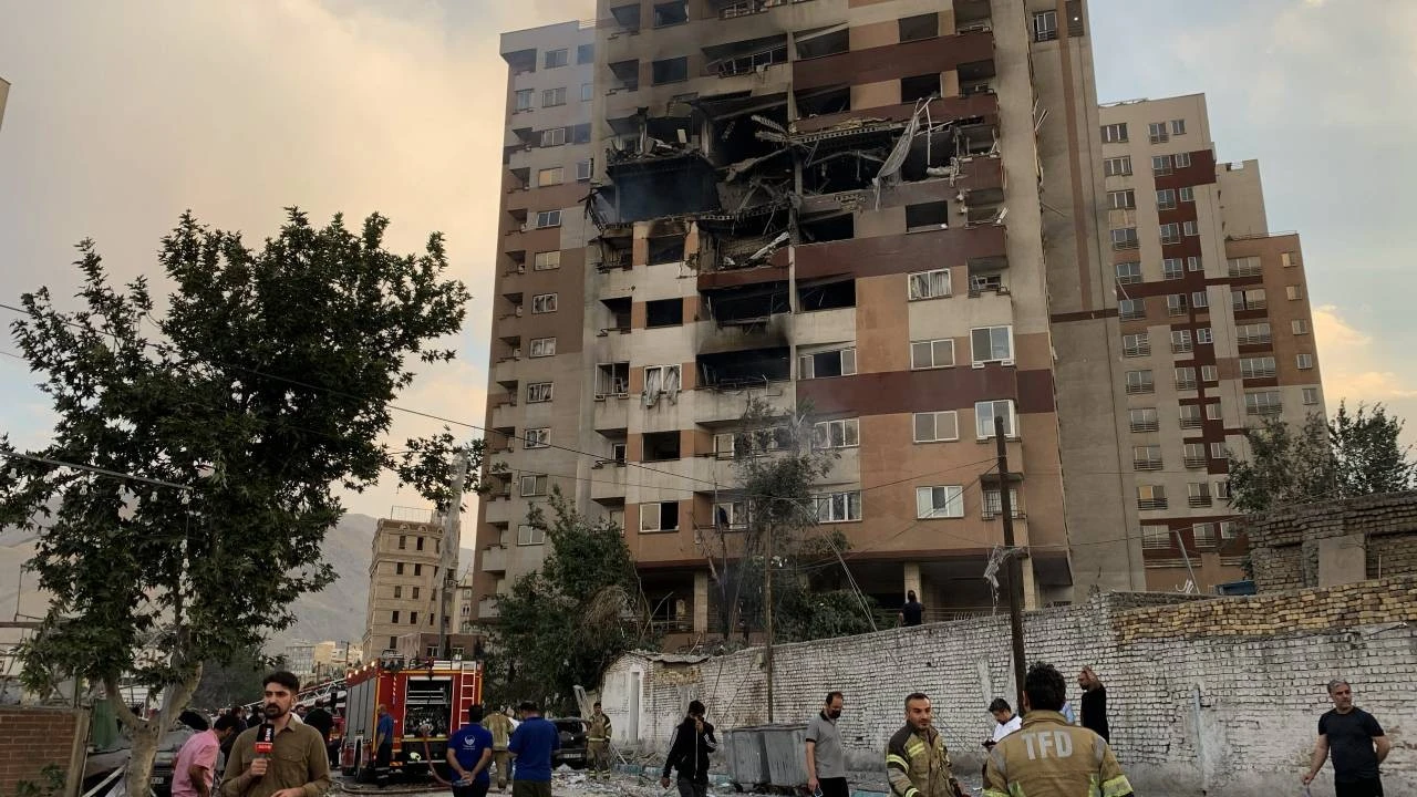 İran İletişim ve Bilgi Teknolojileri Bakanlığı, ülkede yaşanan olağanüstü gelişmeler