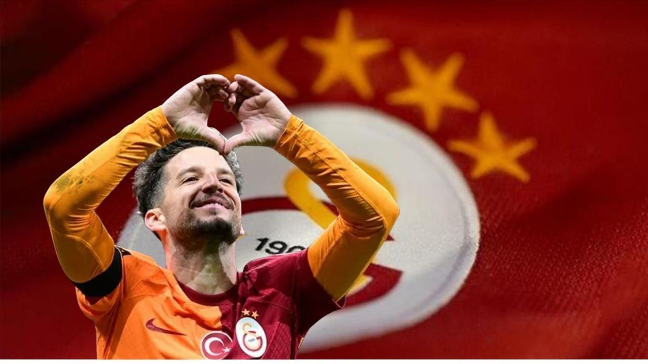 Süper Lig’de ve Türkiye Kupası’nda sezonu çifte kupayla tamamlayan Galatasaray’da,