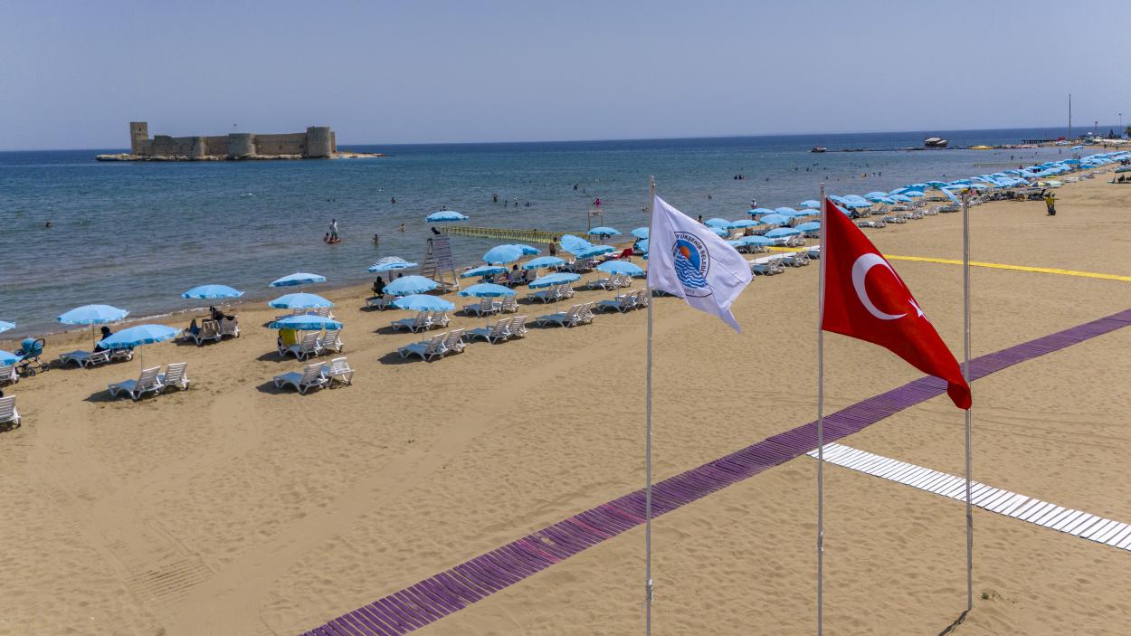 Akdeniz’in incisi Mersin, yaz mevsiminin gelişini tüm coşkusuyla karşılarken Mersin