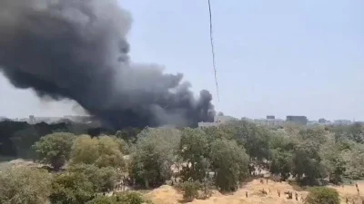 Hindistan’ın Gucerat eyaletine bağlı Ahmedabad kentinde 12 Haziran’da meydana gelen