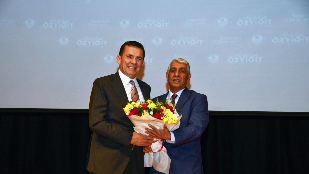 Mersin Yenişehir Belediyesi, ilçedeki amatör spor kulüplerine desteğini sürdürüyor.