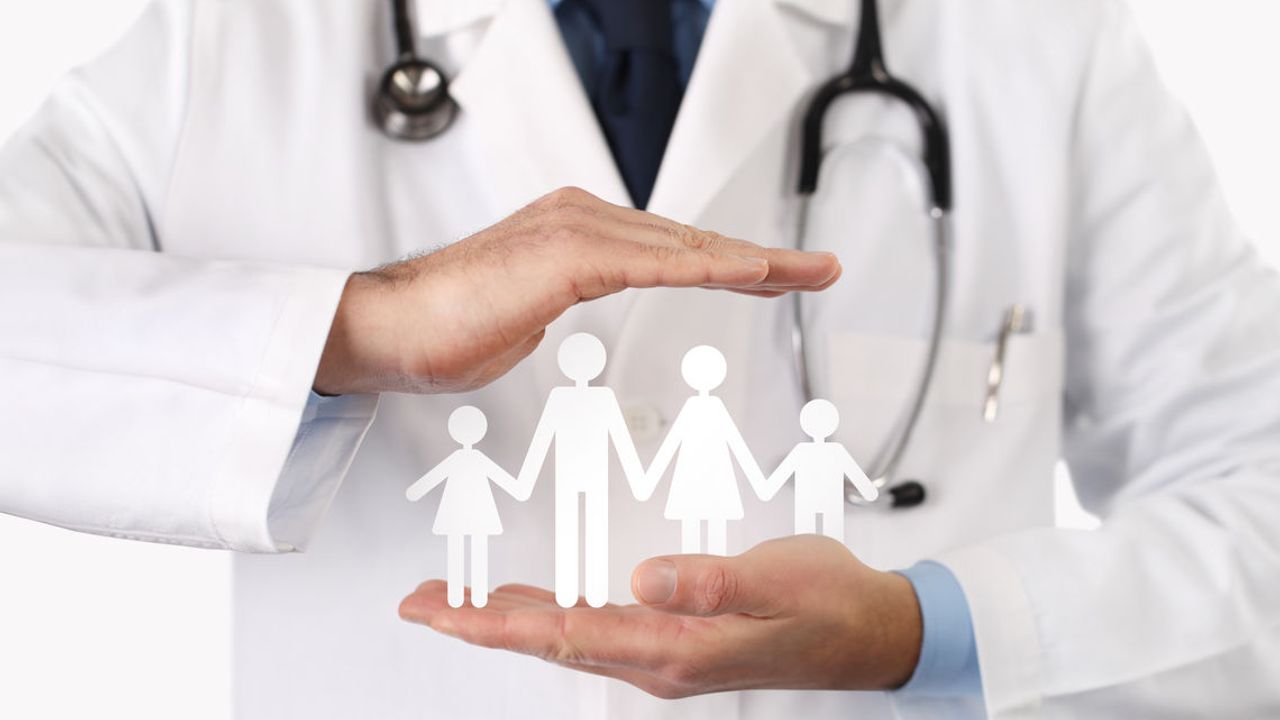 Sağlık Bakanı Kemal Memişoğlu, “Sağlıklı Türkiye Yüzyılı” vizyonu kapsamında İstanbul'da