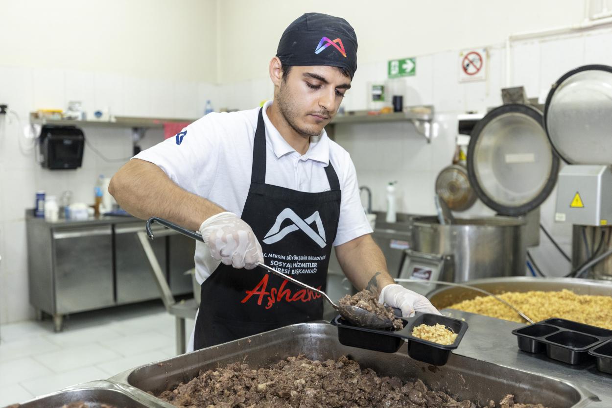Mersin Büyükşehir Belediyesi Sosyal Hizmetler Dairesi Başkanlığı bünyesinde hizmet veren