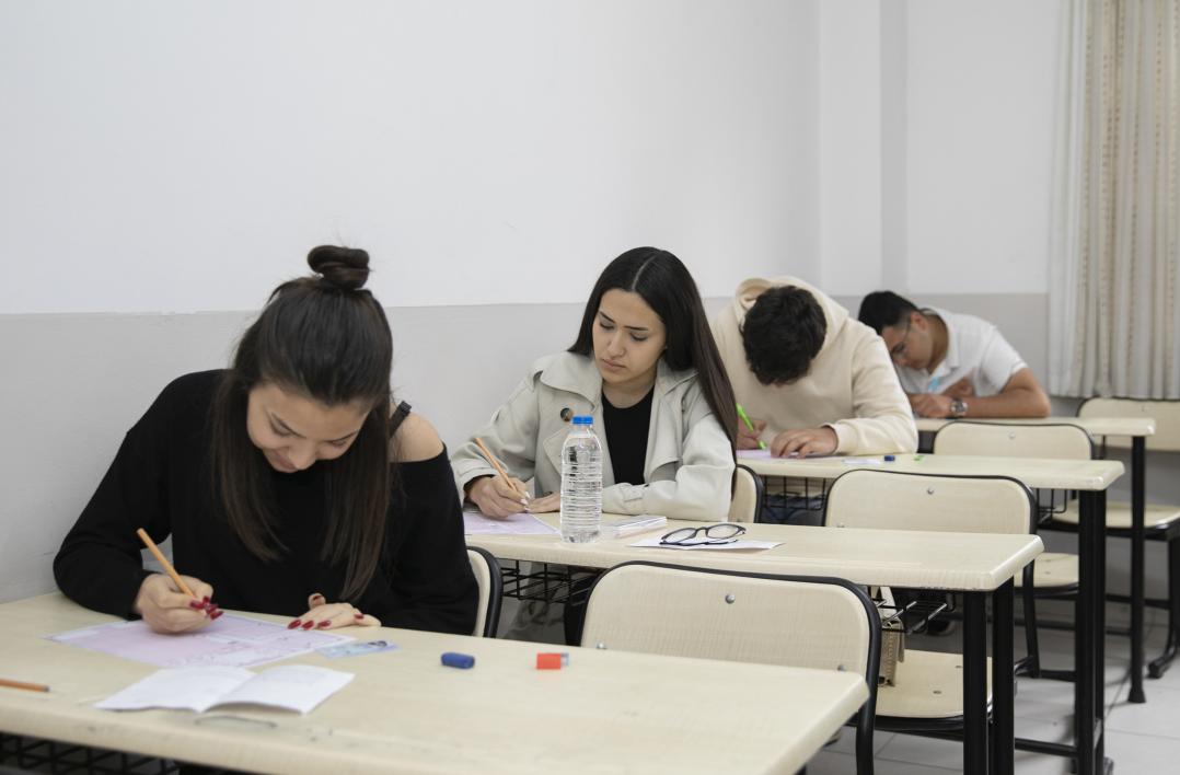 Çocukları doğduğu ilk andan itibaren destekleyecek projelerle hayata hazırlayan Mersin