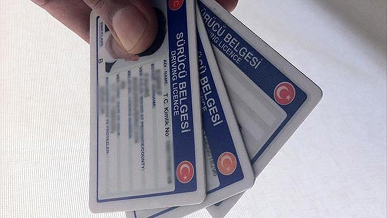 Türkiye genelinde eski tip sürücü belgelerinin geçerlilik süresi 31 Temmuz