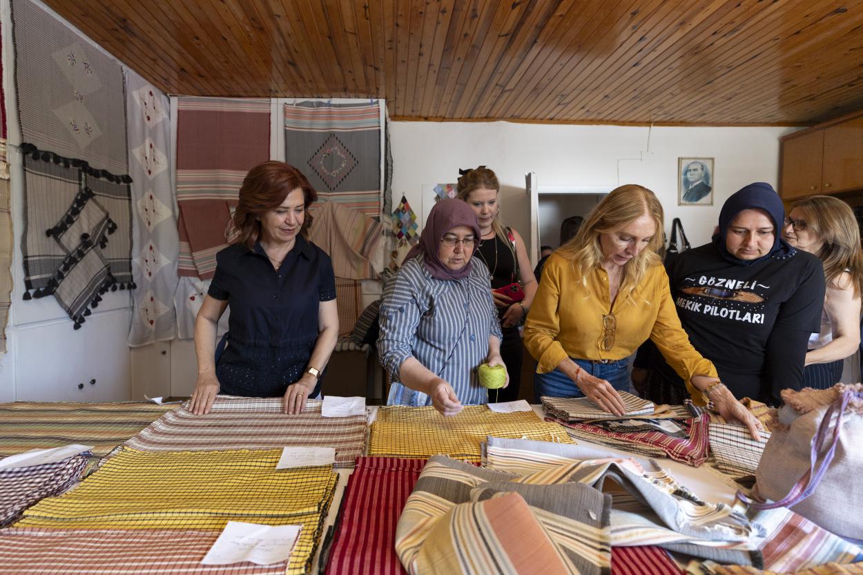 Mersin Büyükşehir Belediyesi, Mersin’e özgü kumaşlar ve geleneksel dokuma kültürünü