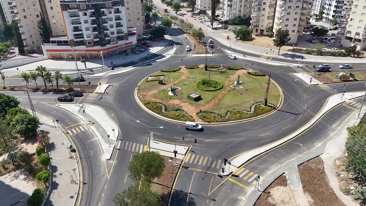 Büyükşehir Belediyesi Ulaşım Dairesi Başkanlığı   koordinesinde 2,5 Çevre Yolu üzerindeki