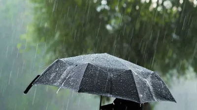 İstanbul’da dün akşam saatlerinde etkisini göstermeye başlayan gök gürültülü sağanak