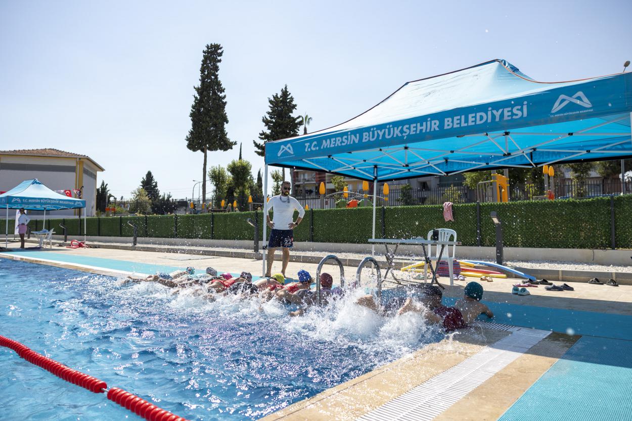 Mersin Büyükşehir Belediyesi, vatandaşların hem fiziksel hem de zihinsel sağlıklarını