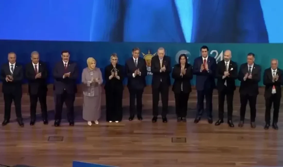 Erdoğan, törende yaptığı konuşmada, “AK Parti ailesini yeni katılımlarla daha