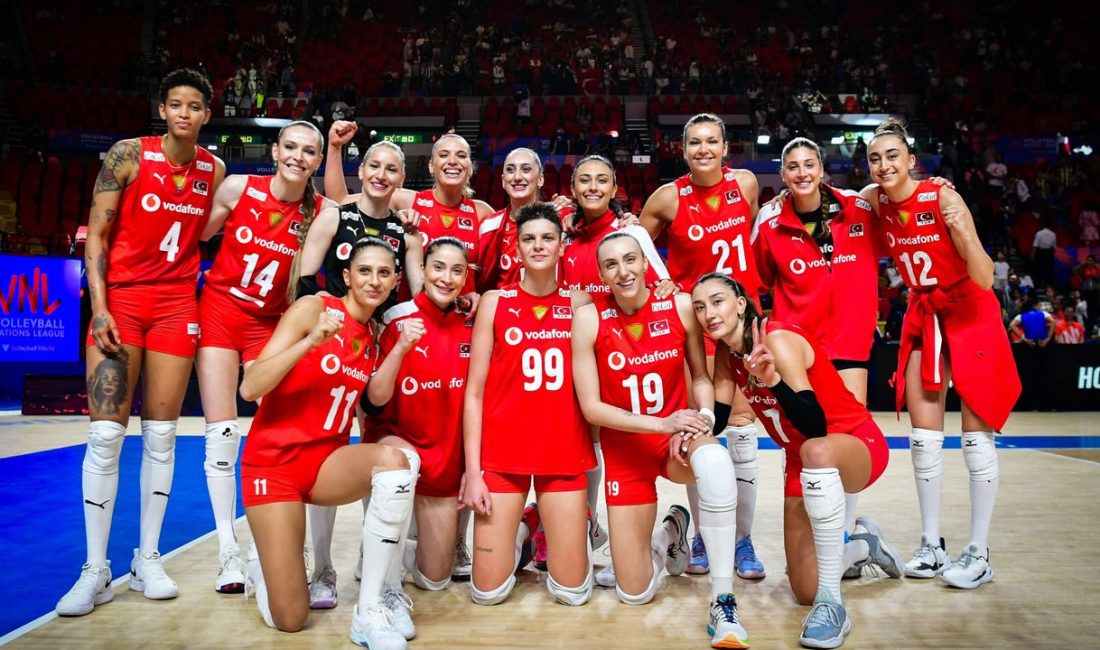 Filenin Sultanları yarı finalde Japonya ile karşılaşacak A Milli Kadın Voleybol Takımı, Tayland’ın başkenti Bangkok’ta düzenlenen Dünya