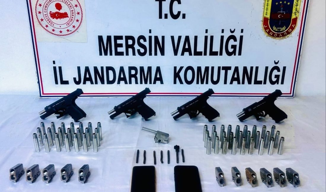 Mersin İl Jandarma Komutanlığı ekipleri silah ve mühimmat kaçakçılığı yapan