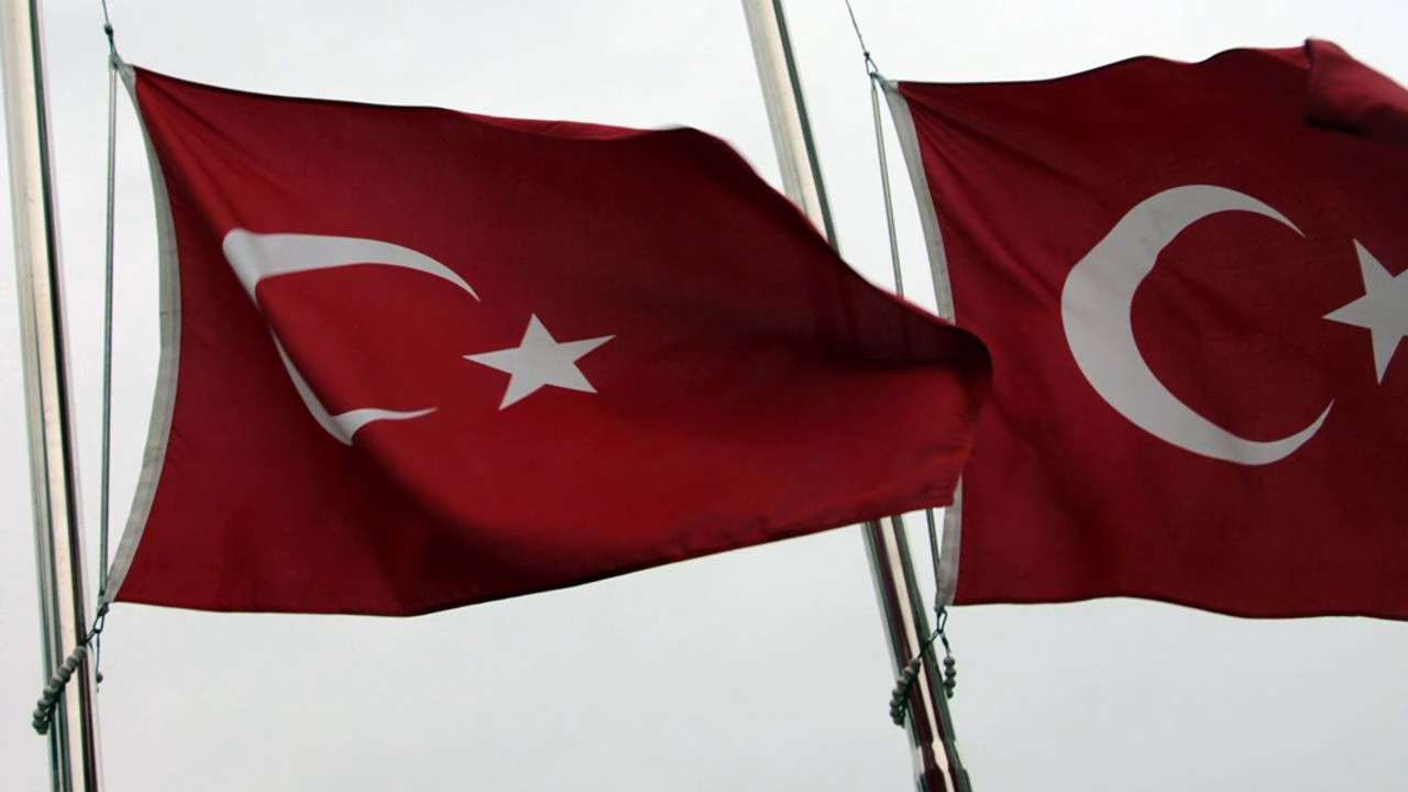 Filenin Sultanları, 12 Dev Adam ve A Milli Takım sahada Avrupa Basketbol Şampiyonası’nda 4’te 4 yaparak son 16 turunu garantileyen