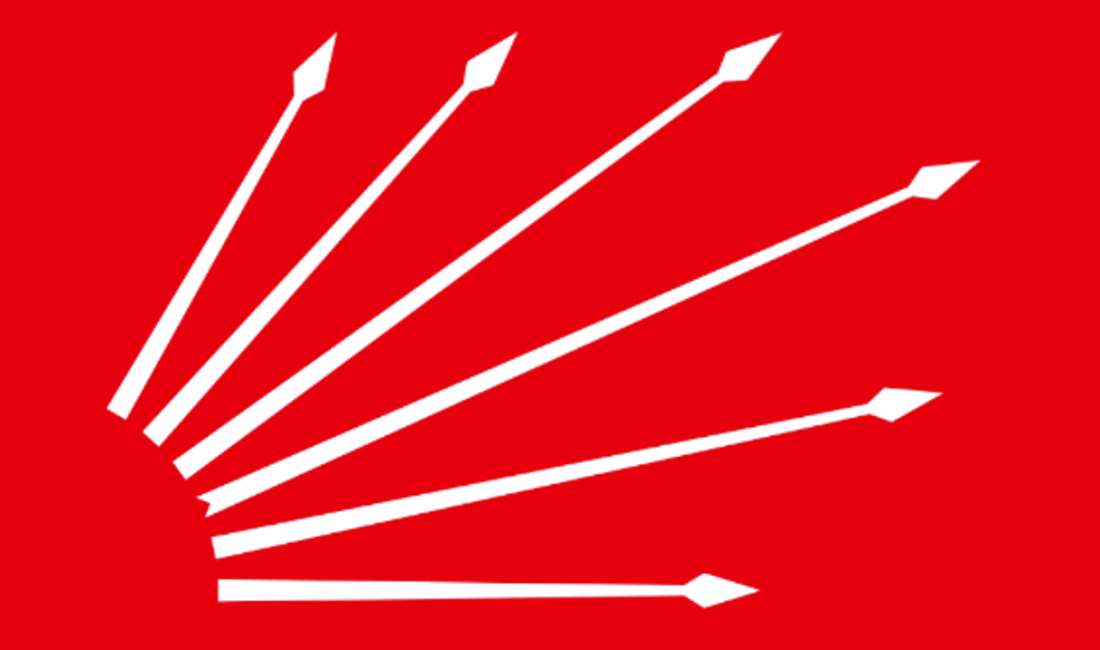 CHP’nin 8 Ekim 2023’teki İstanbul İl Kongresi’nde Özgür Çelik, il