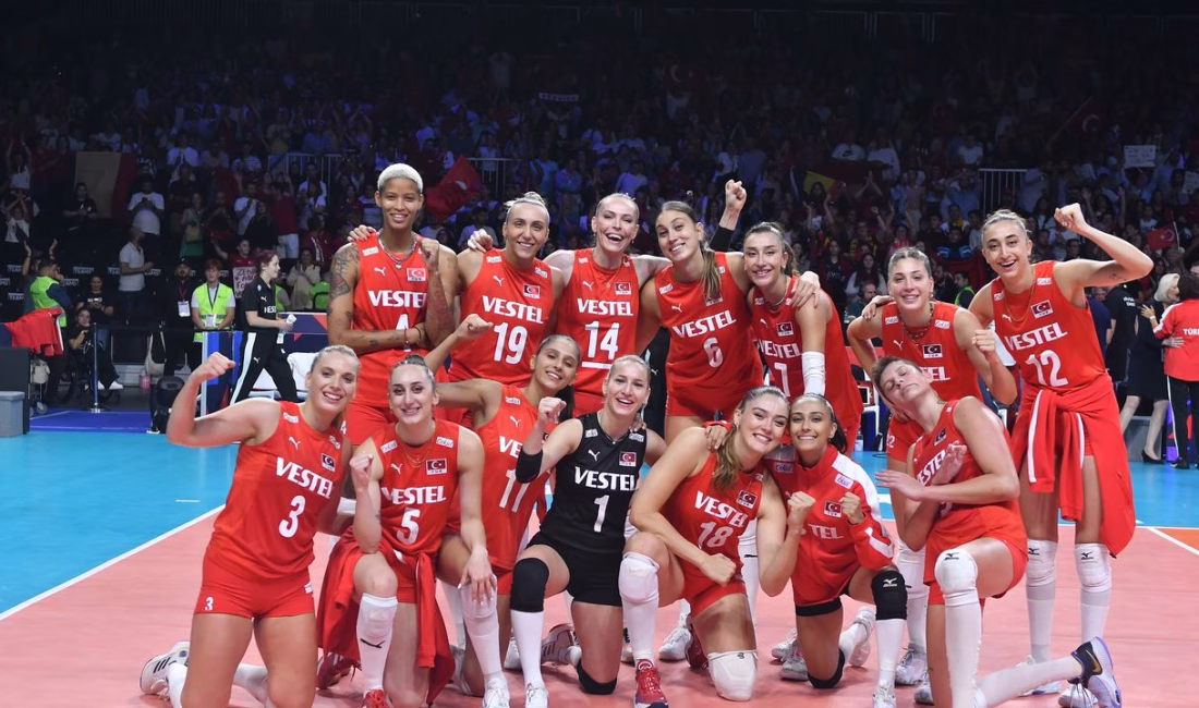 Filenin Sultanları Finalde Filenin sultanları , FIVB Dünya Voleybol Şampiyonası yarı finalinde Japonya'yı