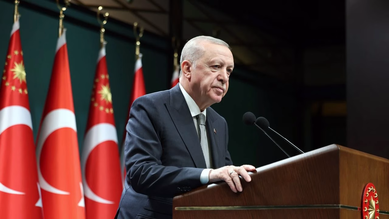 Türkiye Cumhuriyeti, kuruluşunun 102. yıl dönümünü büyük bir coşkuyla kutlamaya