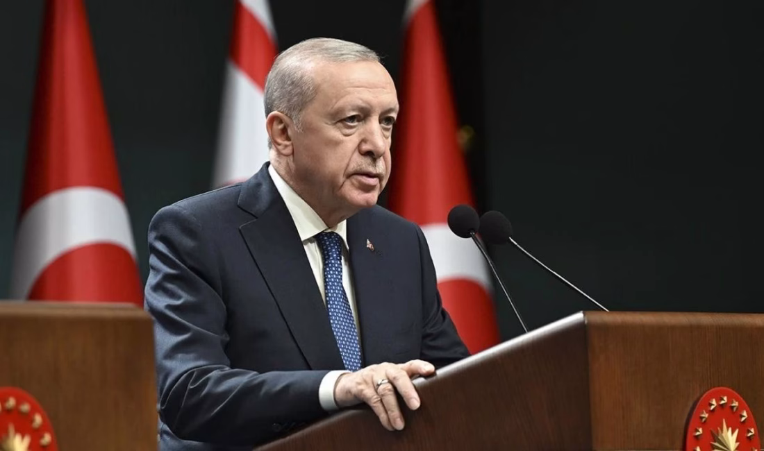 Cumhurbaşkanı Erdoğan: Bu neslin artması lazım Cumhurbaşkanı Recep Tayyip Erdoğan, “en az üç çocuk” diyorum. Bu