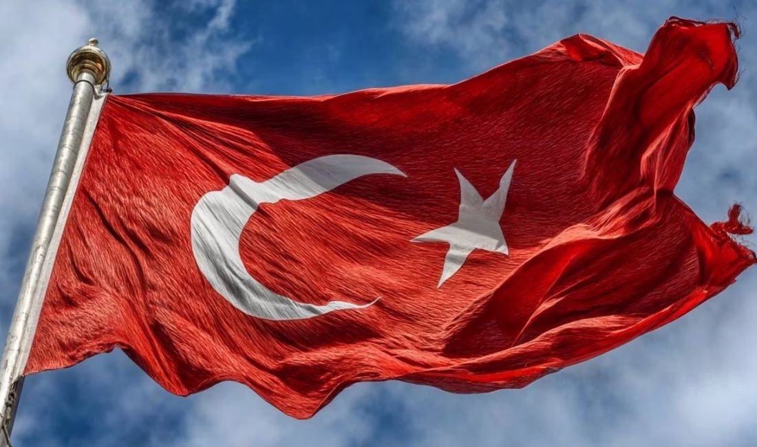 Adalet Bakanı Yılmaz Tunç, Türk bayrağına yönelik provokatif saldırılarla ilgili