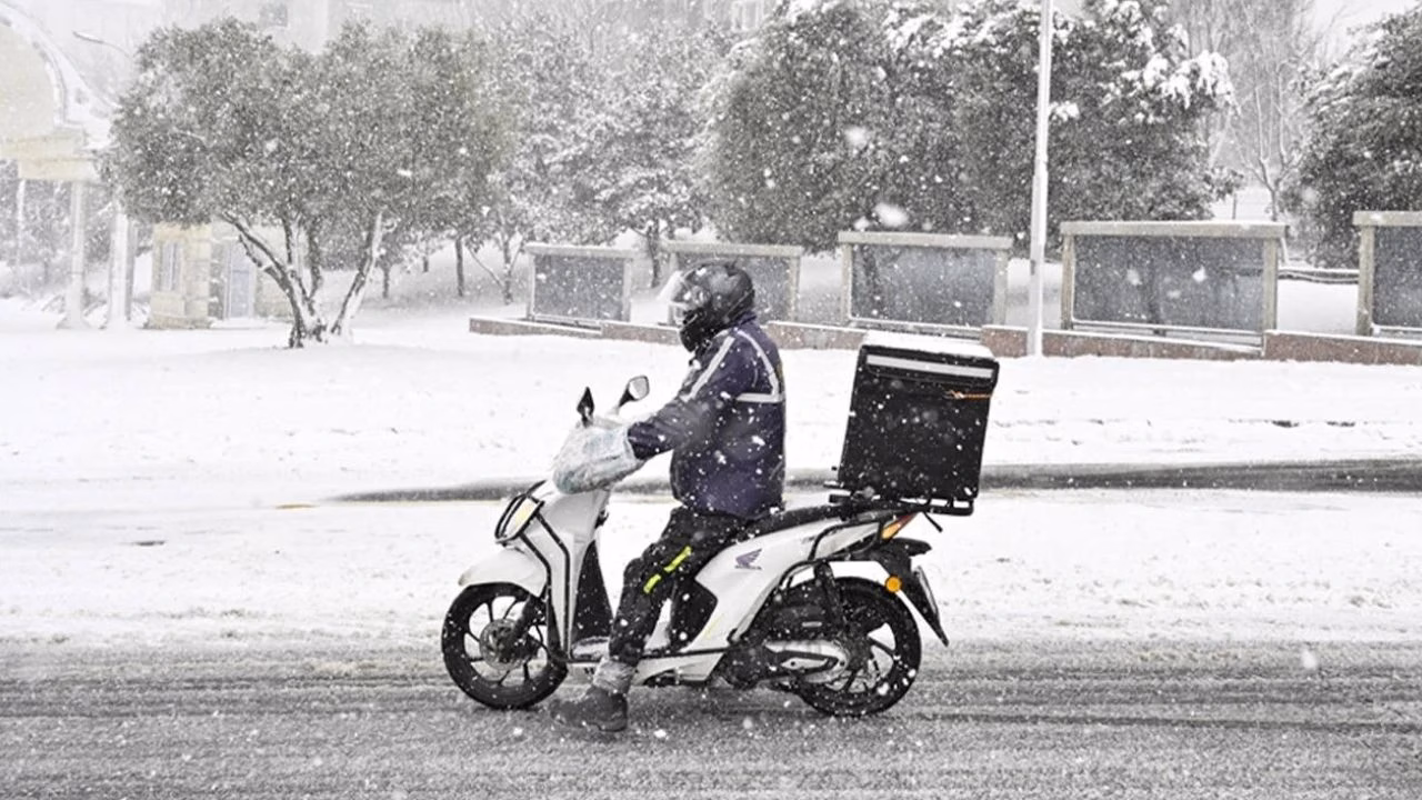 Yurdun birçok noktasında etkisini sürdüren kar yağışı, don ve buzlanma