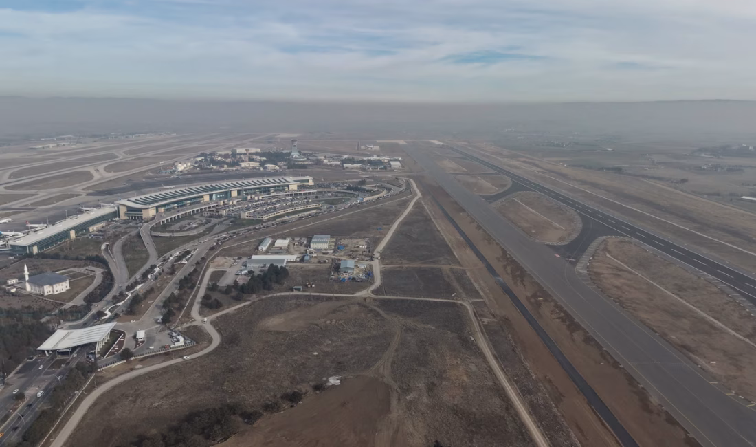 Ankara Esenboğa Havalimanı’nda yolcu kapasitesini artıracak 3’üncü pist ile yeni