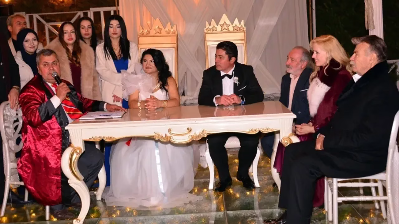 Çekimlerine Adana’da başlanan ve Mersin Bozyazı’da devam eden ORMANIN KANUNU