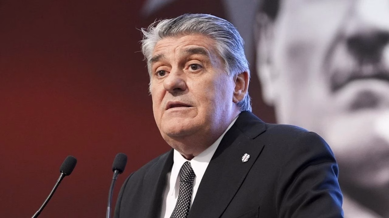 Beşiktaş Başkanı Serdal Adalı, imzalanan sponsorluk anlaşmasının ardından transfer gündemine