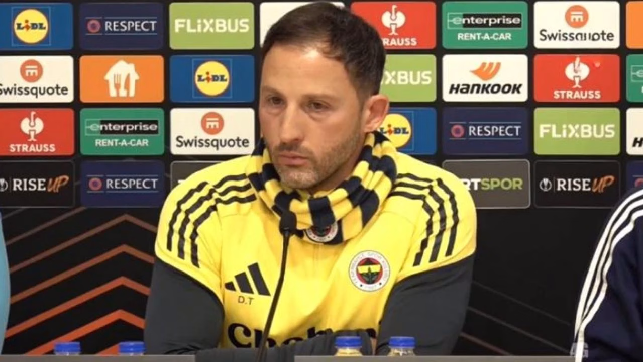 Fenerbahçe Teknik Direktörü Domenico Tedesco, UEFA Avrupa Ligi’nde Aston Villa