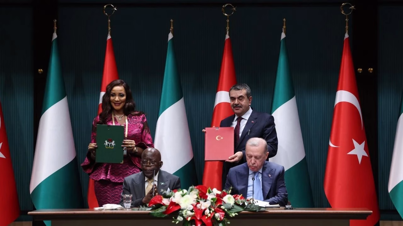 Millî Eğitim Bakanı Yusuf Tekin ile Nijerya Dış işlerinden sorumlu