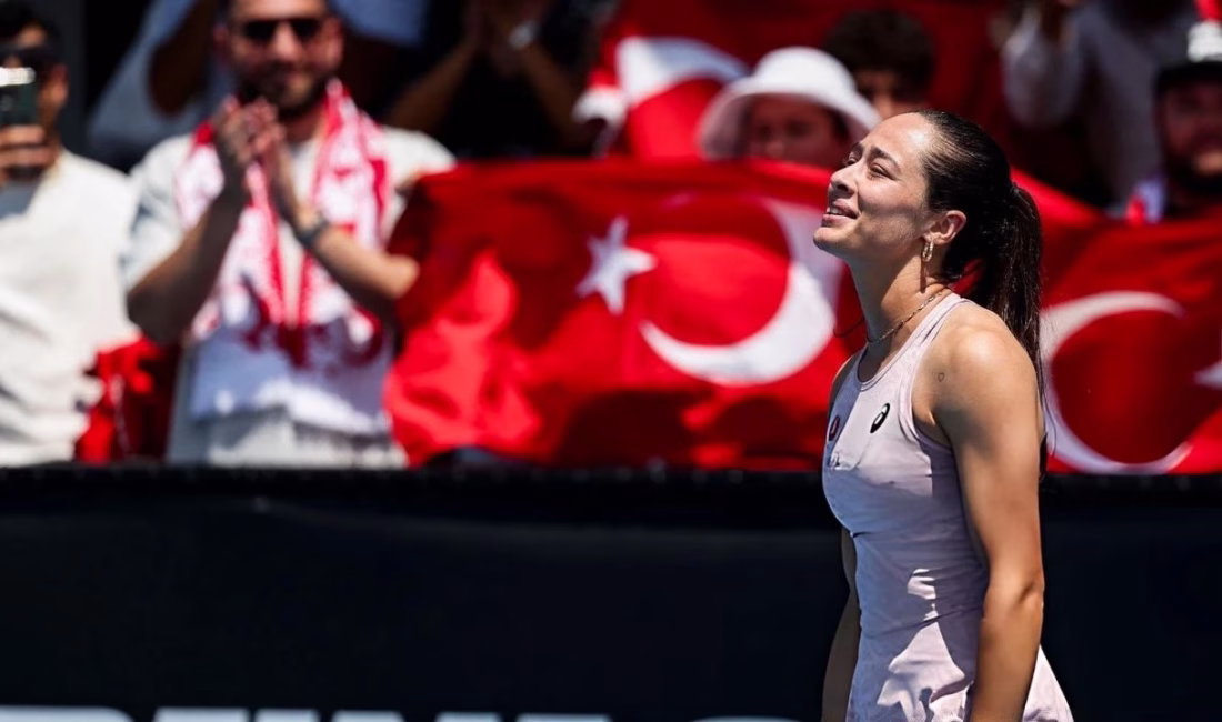 Milli tenisçi Zeynep Sönmez, Avustralya Açık Üçüncü Tur mücadelesinde Kazak