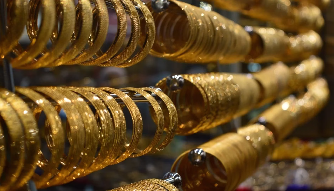 Altın fiyatları 16 Şubat Pazartesi gününe sert düşüşle başladı. Kaynak