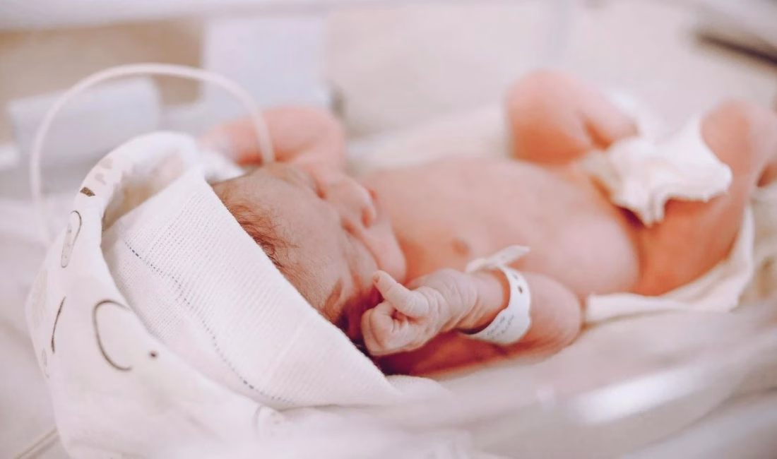 AK Parti milletvekilleri, doğum izni süresinin 16 haftadan 24 haftaya