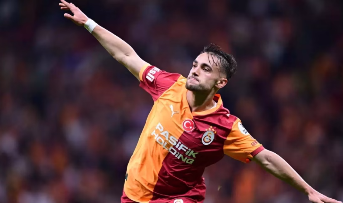 Galatasaray’da Yunus Akgün City maçı öncesi idmana çıkmadı UEFA Şampiyonlar Ligi’nde Manchester City deplasmanına çıkacak olan Galatasaray, karşılaşma