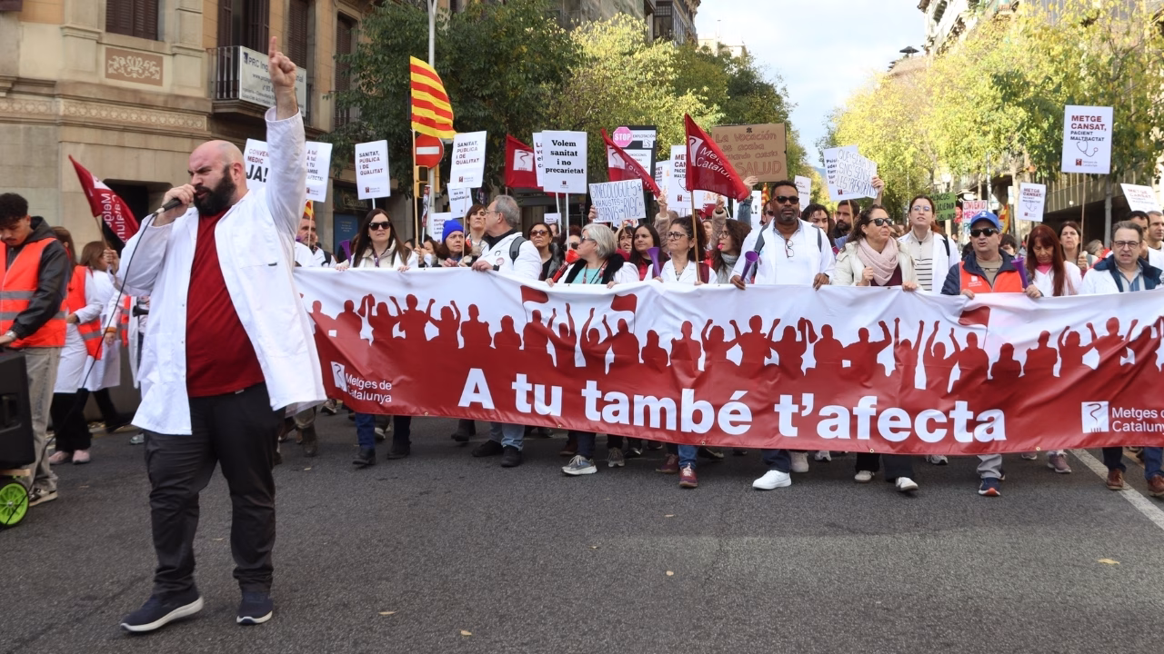 İspanya’da doktorlar, Sağlık Bakanlığı tarafından hazırlanan ve çalışma koşullarında değişiklik