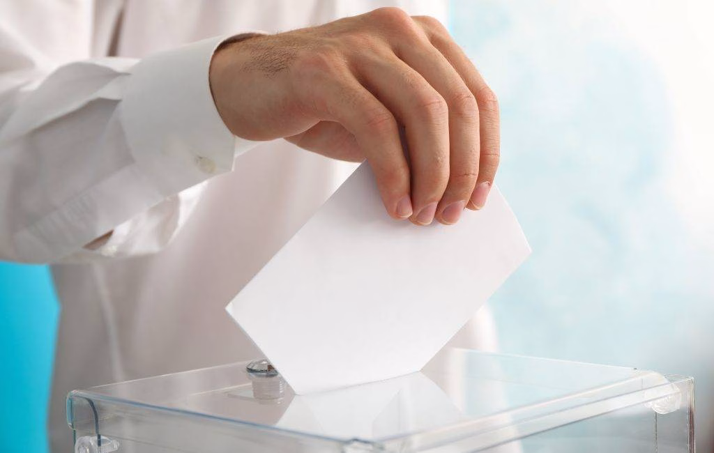 İzmir Tabip Odası seçimlerinin önümüzdeki nisan ayında yapılması planlanıyor. Seçim