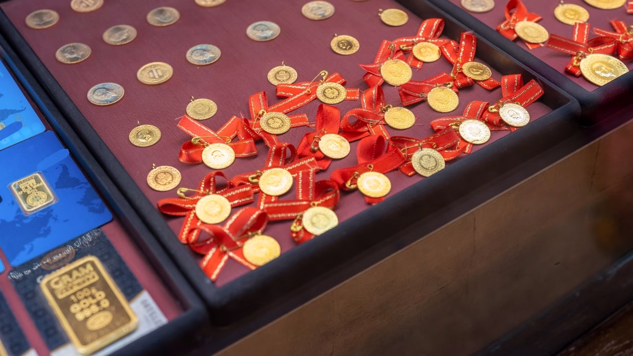 Altın ve gümüş fiyatları, son günlerde yaşanan sert kayıpların ardından