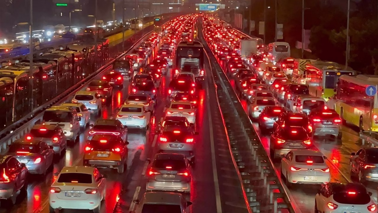 Motorlu Taşıtlar Vergisi’nde (MTV) birinci taksit ödemeleri için süre daralıyor.