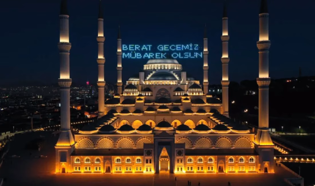 Ramazan ayının habercisi Berat Kandili yarın idrak edilecek İslam dünyasında Ramazan ayının müjdecisi olarak kabul edilen Berat Kandili,