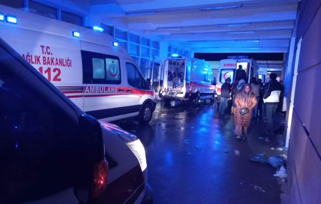 Acil Servisler poliklinik gibi kullanılmamalı Dr. Özbay, acil servislerin işleyişi ve doğru kullanımına ilişkin önemli