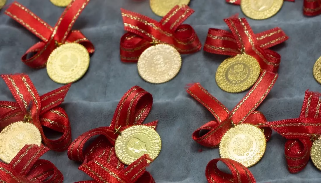 ANKARA-BHA Dün 7 bin lira seviyelerine kadar gerileyen gram altın,