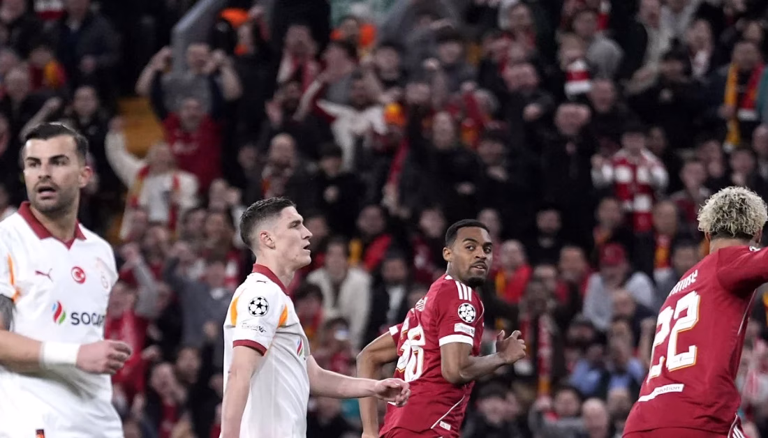 Galatasaray, Anfield’da ağır yenilgiyle Devler Ligi’ne veda etti İSTANBUL-BHA İlk maçı 1-0 kazanan sarı-kırmızılılar, Anfield’da oynanan rövanşta 4-0