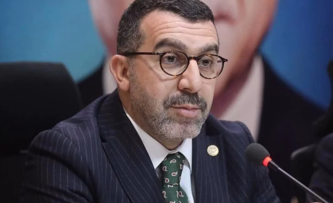 KARS – BHA  Milletvekili Çalkın, Kars Yarı Olimpik Yüzme Havuzu’nun