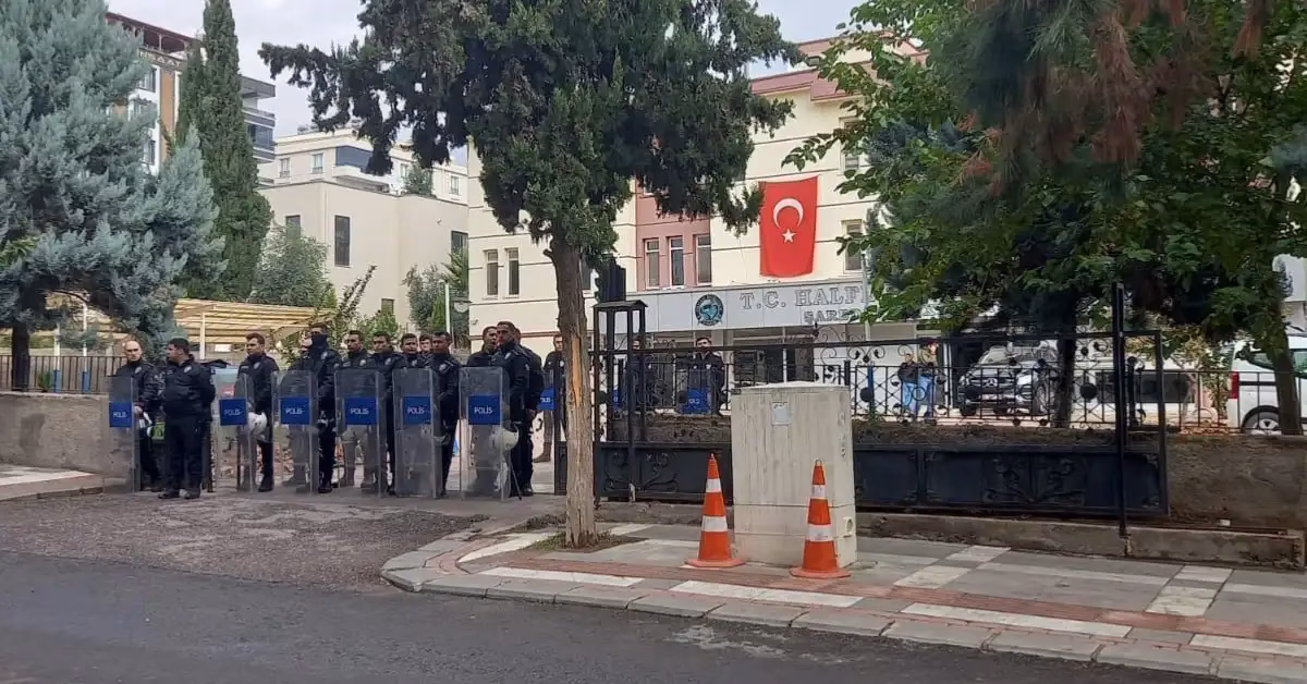 Şanlıurfa’da Halfeti Belediyesi soruşturması: 29 kişi tutuklandı