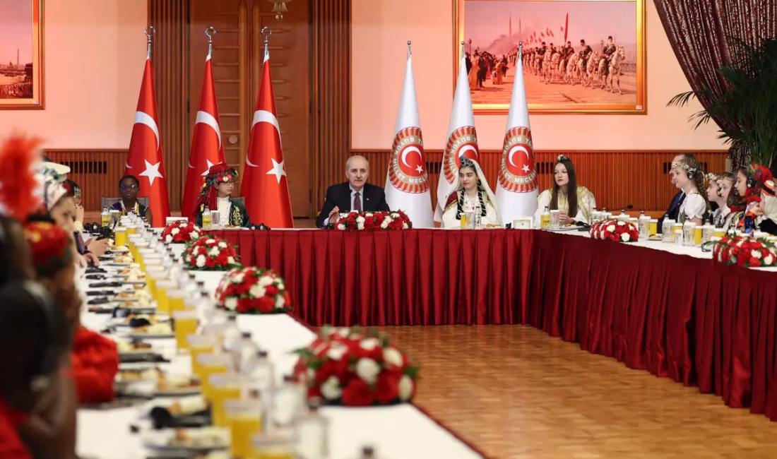 TBMM Başkanı Kurtulmuş, Dünya Çocuklarını Kabul Etti – “Savaşların ve çatışmaların ortaya çıkardığı ağır tablo hepimizin