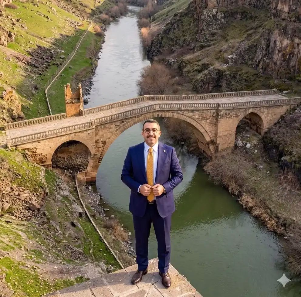 Açıklamada, özellikle Ani Köprüsü’nün restorasyonu ve Doğu Kapı’nın açılmasına yönelik